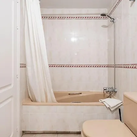 Centro Ferrandiz Parking Gratis Apartamento Málaga