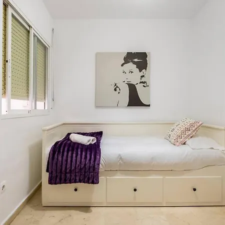 Centro Ferrandiz Parking Gratis * Malaga