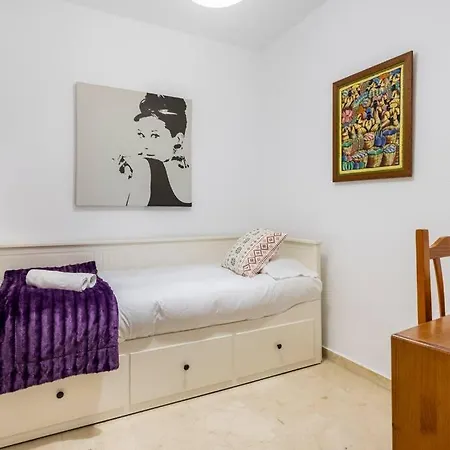 Centro Ferrandiz Parking Gratis Apartment