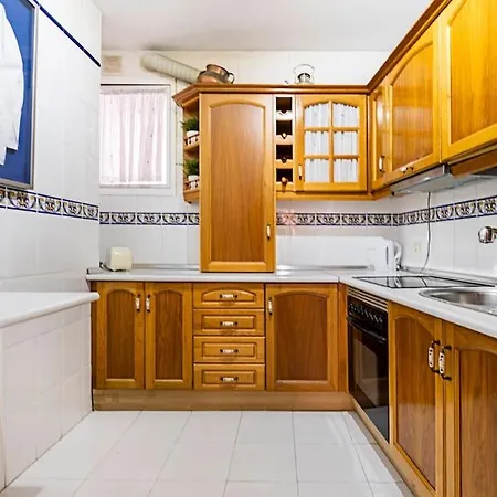 Centro Ferrandiz Parking Gratis Apartment Malaga